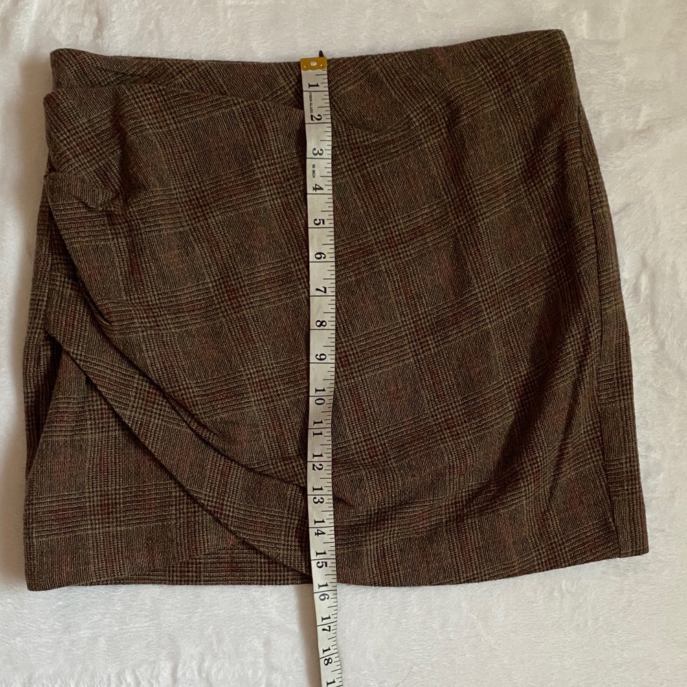 MANGO Plaid Mini Skirt in Brown - Picture 6 of 11